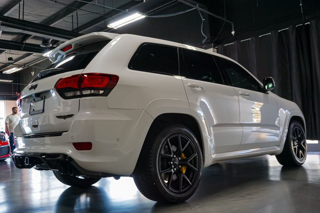 2018 Jeep Grand Cherokee Trackhawk photo 5