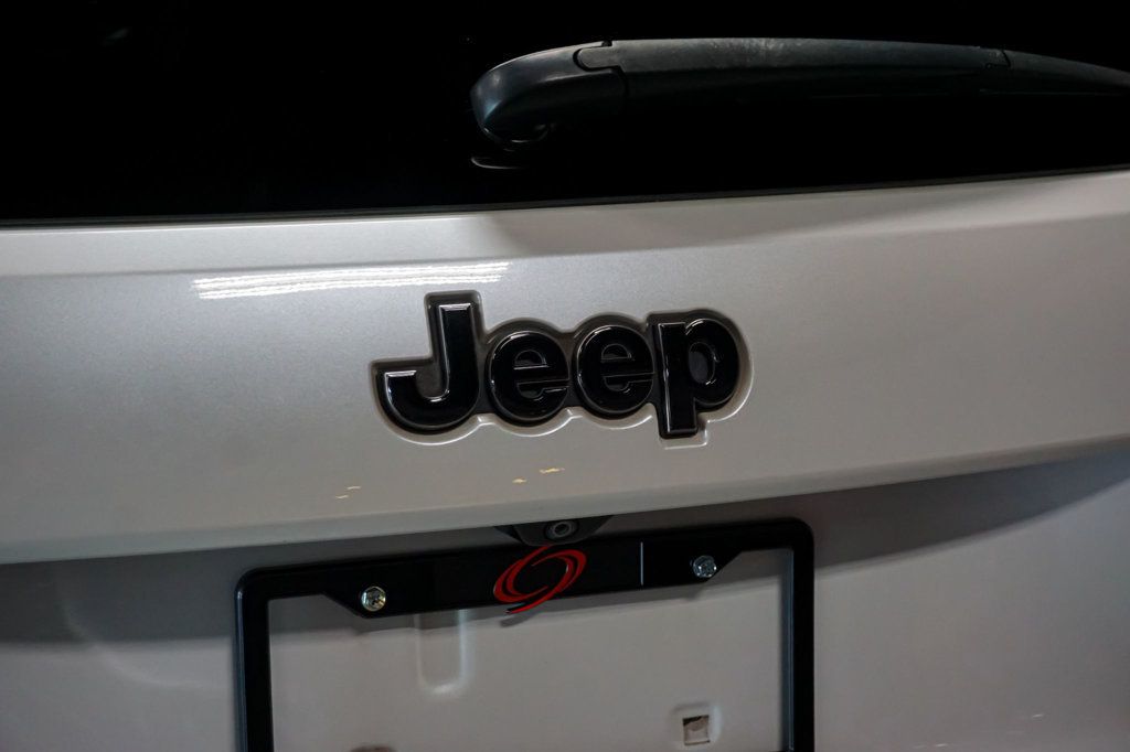 2018 Jeep Grand Cherokee *Trackhawk* *Supercharged* *All Stock* *No Mods* - 22900608 - 60