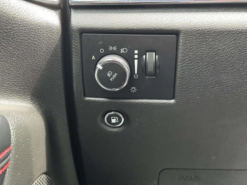 2018 Jeep Grand Cherokee Trailhawk 4x4 - 23006801 - 31