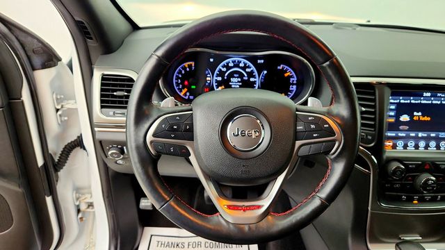 2018 Jeep Grand Cherokee Trailhawk 4x4 *Ltd Avail* w/ 5.7L HEMI V8 & Power Sunroof - 23084979 - 13