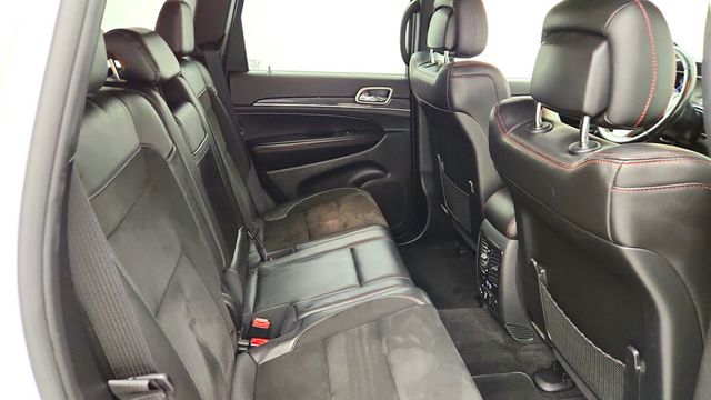 2018 Jeep Grand Cherokee Trailhawk 4x4 *Ltd Avail* w/ 5.7L HEMI V8 & Power Sunroof - 23084979 - 22