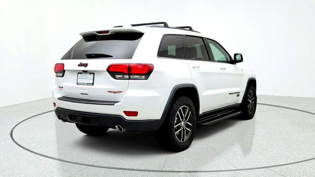 2018 Jeep Grand Cherokee Trailhawk 4x4 *Ltd Avail* w/ 5.7L HEMI V8 & Power Sunroof - 23084979 - 4