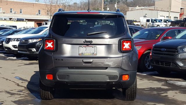 2018 Jeep Renegade Altitude 4x4 - 18569932 - 4