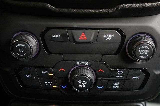2018 Jeep Renegade Latitude - 23065374 - 36