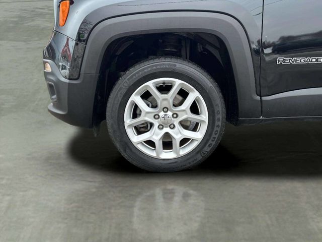 2018 Jeep Renegade Latitude 4x4 - 22956374 - 8