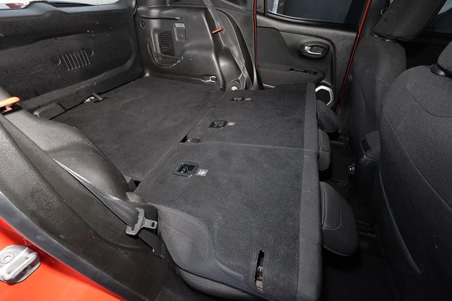 2018 JEEP RENEGADE Latitude FWD - 23003145 - 14