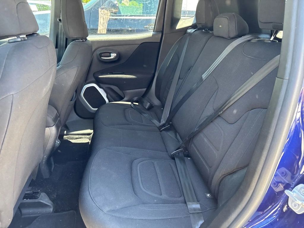 2018 Jeep Renegade Latitude FWD - 23041558 - 12