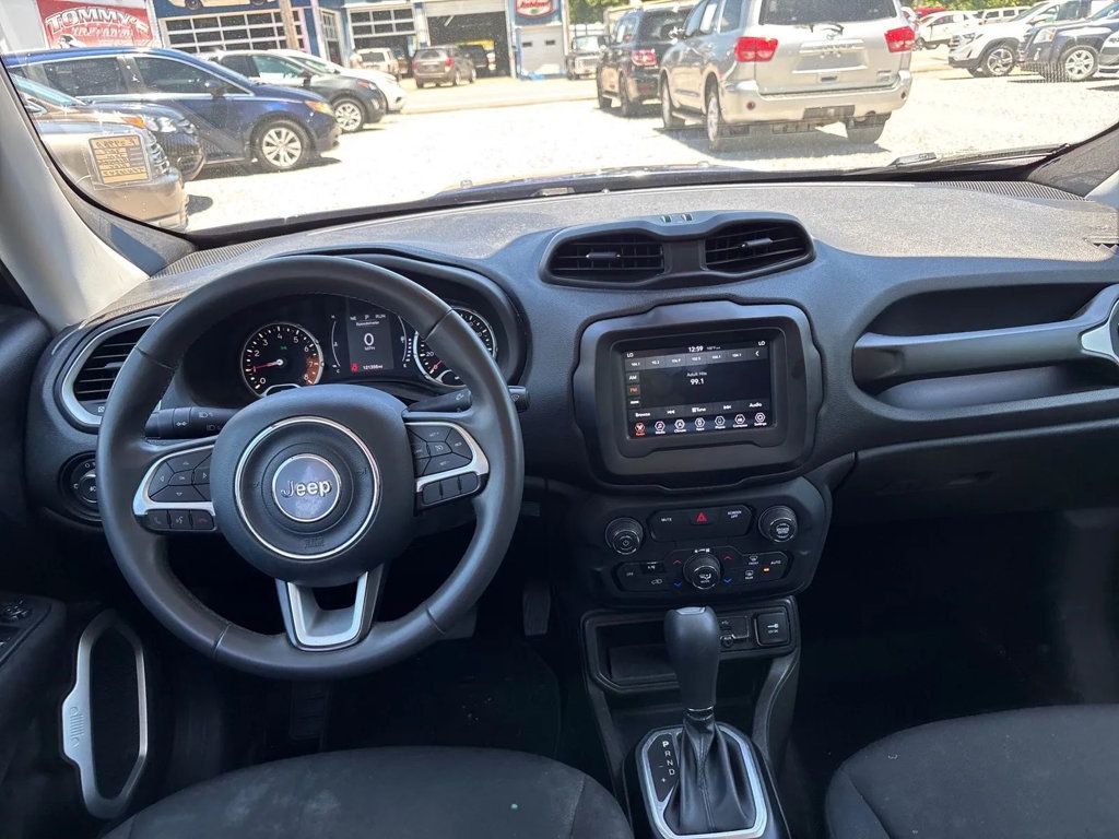 2018 Jeep Renegade Latitude FWD - 23041558 - 13