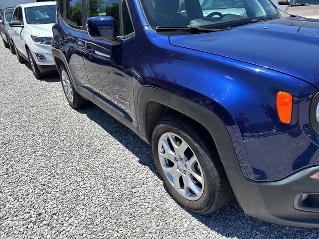 2018 Jeep Renegade Latitude FWD - 23041558 - 16