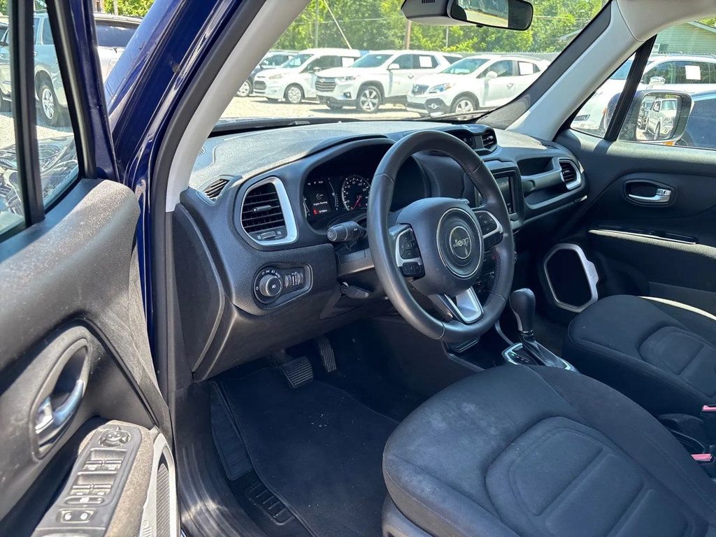 2018 Jeep Renegade Latitude FWD - 23041558 - 5
