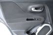 2018 Jeep Renegade Latitude FWD - 22958156 - 10