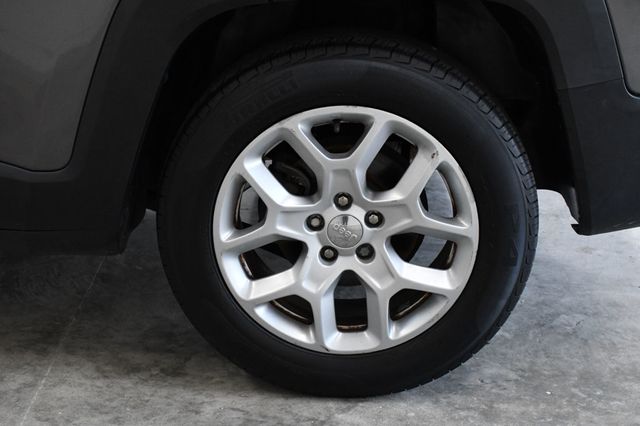 2018 Jeep Renegade Latitude FWD - 22958156 - 11