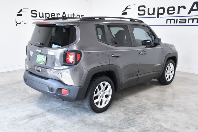 2018 Jeep Renegade Latitude FWD - 22958156 - 3