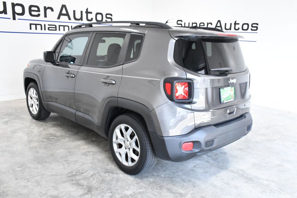 2018 Jeep Renegade Latitude FWD - 22958156 - 5