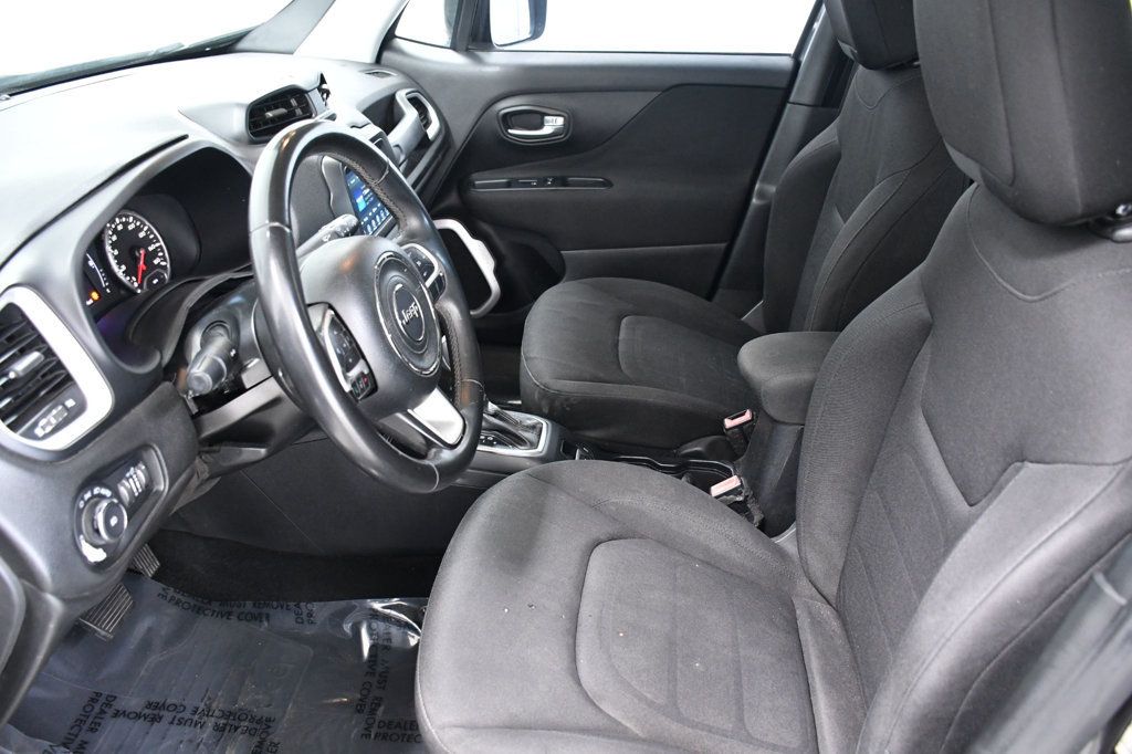 2018 Jeep Renegade Latitude FWD - 22958156 - 6