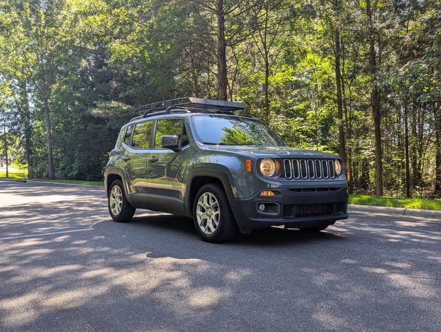 2018 Jeep Renegade Latitude FWD - 23035614 - 9