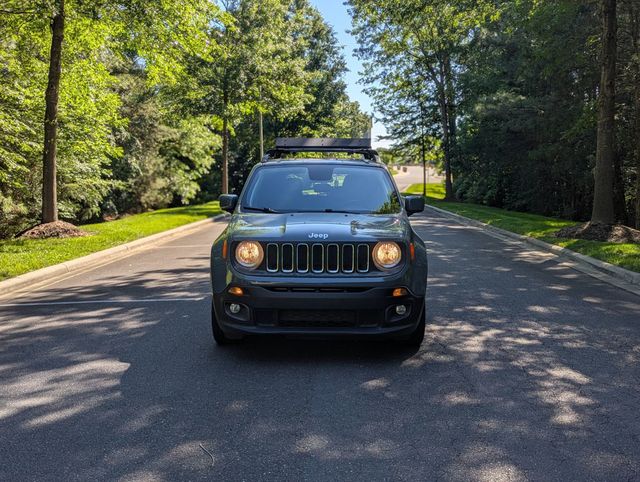2018 Jeep Renegade Latitude FWD - 23035614 - 11