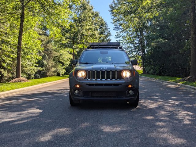 2018 Jeep Renegade Latitude FWD - 23035614 - 12