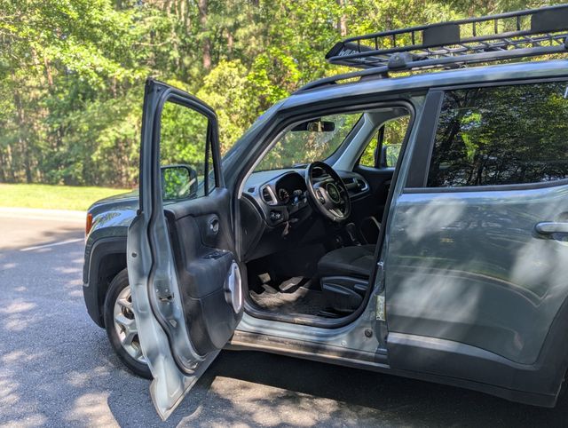 2018 Jeep Renegade Latitude FWD - 23035614 - 16