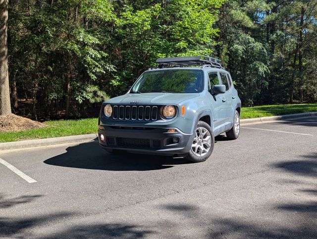 2018 Jeep Renegade Latitude FWD - 23035614 - 2