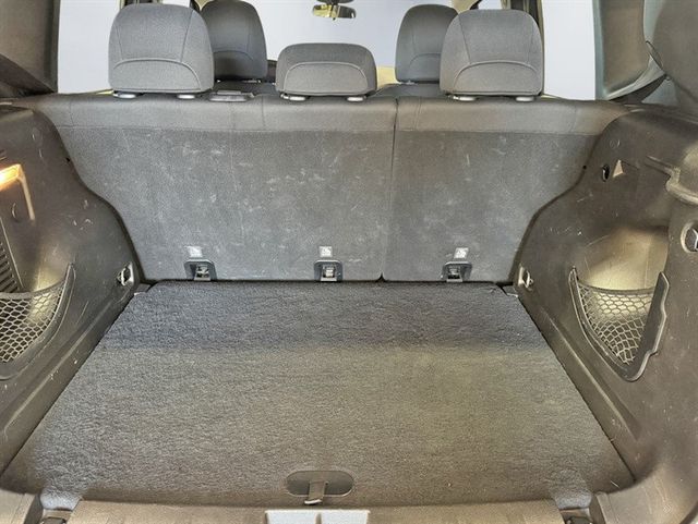 2018 Jeep Renegade Sport 4x4 - 22950027 - 17