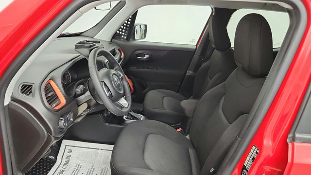 2018 Jeep Renegade Upland Edition 4x4 w/ My Sky Panels + Power & Air Group - 23032294 - 19