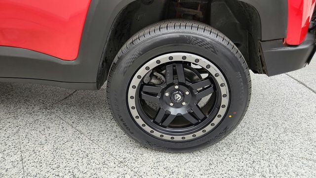 2018 Jeep Renegade Upland Edition 4x4 w/ My Sky Panels + Power & Air Group - 23032294 - 8