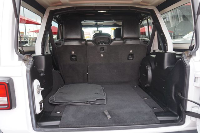 2018 Jeep Wrangler LIFTED,RUBICON, 4X4, PREMIUM WHEELS, NAVIGATION, BACKUP CAMERA - 22964603 - 16