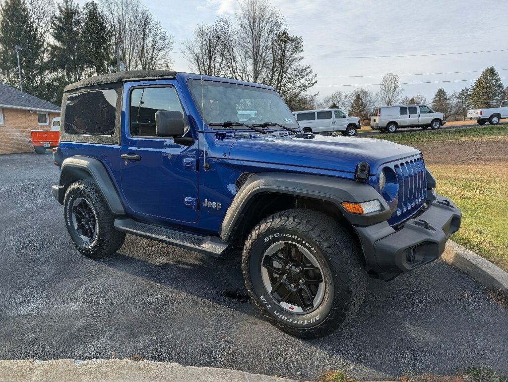 2018 Jeep Wrangler Loaded 2-Door JL 4x4 Convertible - 22949194 - 38