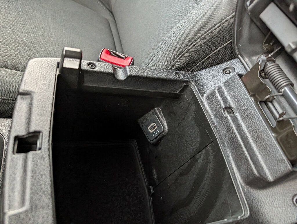 2018 Jeep Wrangler LOADED TWO DOOR - 22949194 - 29