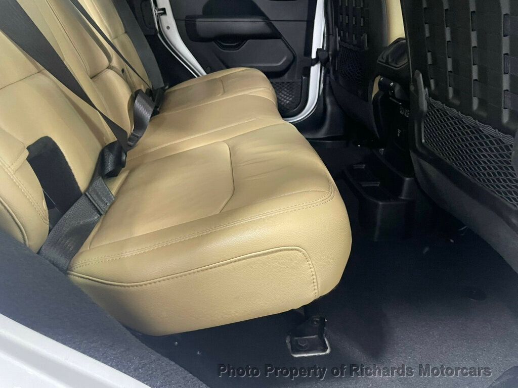 2018 Jeep Wrangler Rubicon 4x4 - 22939861 - 19