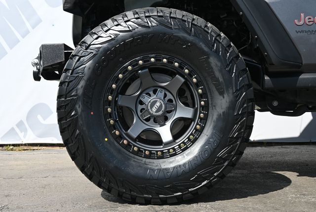 2018 Jeep Wrangler Rubicon 4X4 17" DTS Wheels 37" Ironman M/T Tires - 22993660 - 6