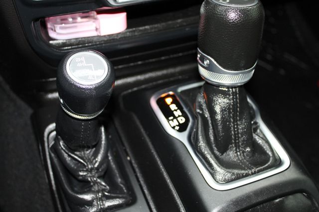 2018 Jeep Wrangler Sport 4x4 - 22985951 - 13