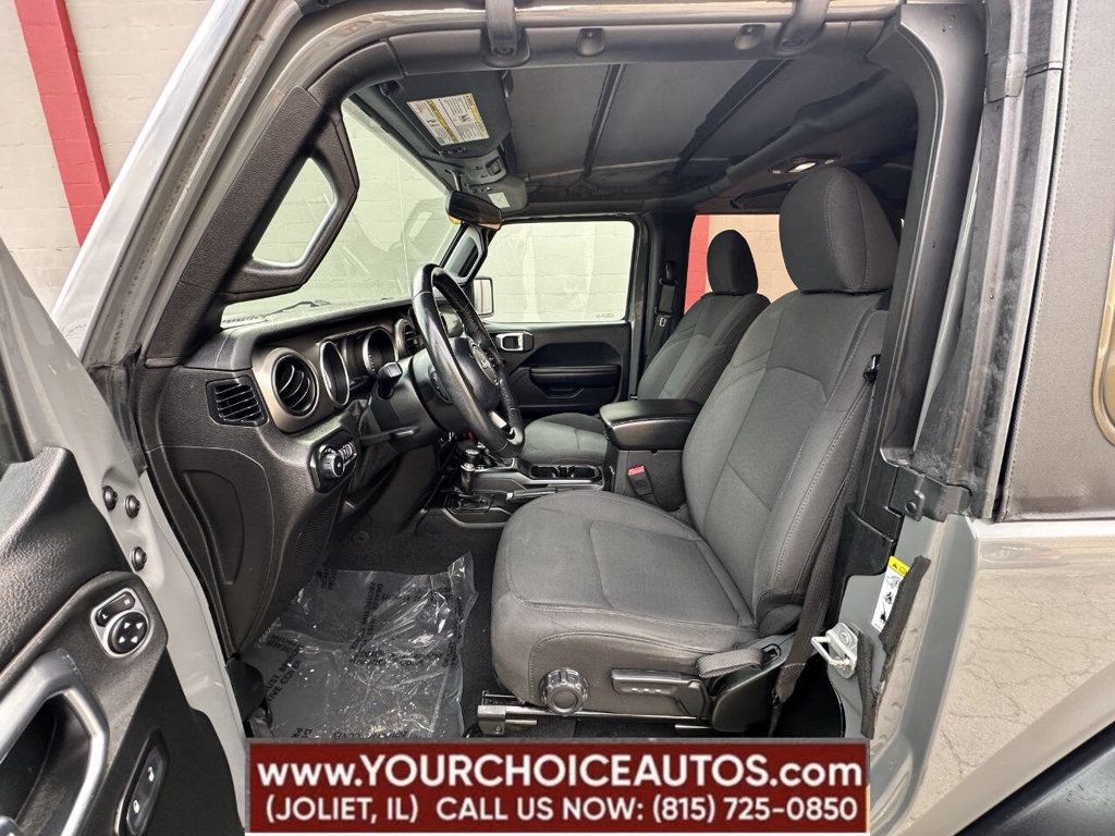 2018 Jeep Wrangler Sport S 4x4 - 22850379 - 21