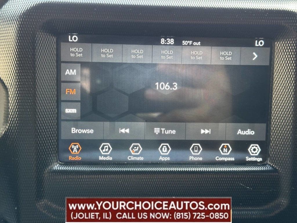 2018 Jeep Wrangler Sport S 4x4 - 22850379 - 35