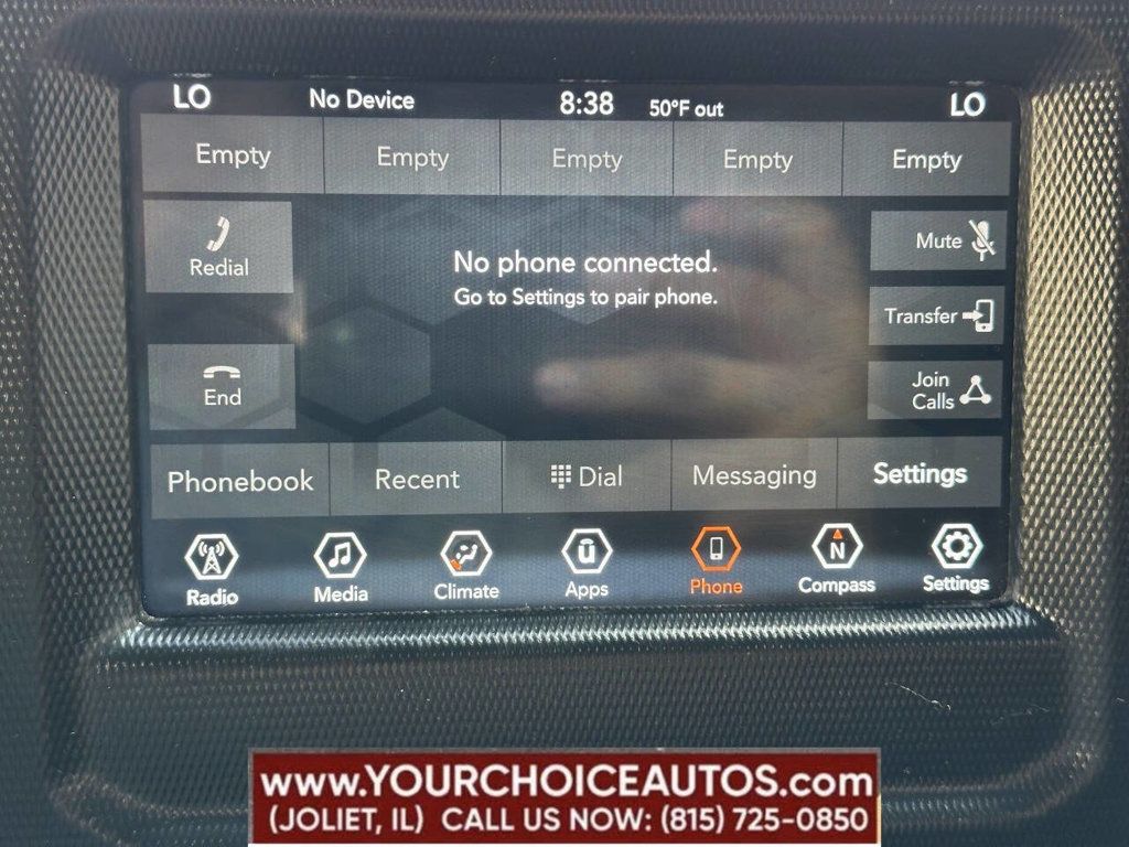 2018 Jeep Wrangler Sport S 4x4 - 22850379 - 39