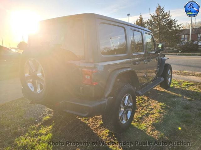 2018 Jeep Wrangler Unlimited Sahara - 22997741 - 2