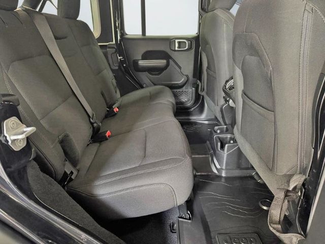 2018 Jeep Wrangler Unlimited Sport - 23075987 - 21