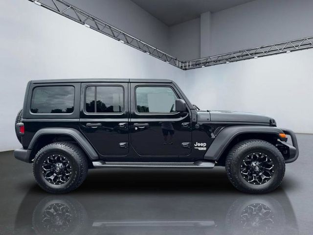 2018 Jeep Wrangler Unlimited Sport - 23075987 - 2