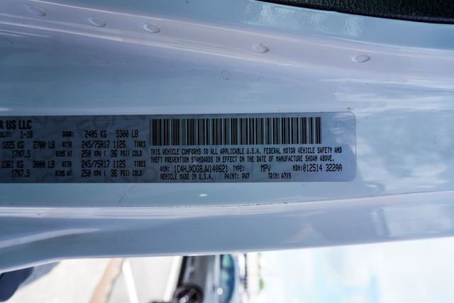 2018 Jeep Wrangler Unlimited Sport - 23010220 - 38