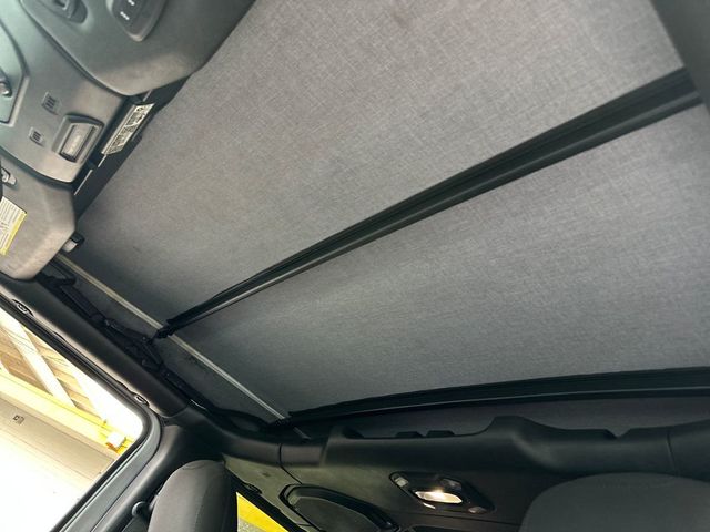 2018 Jeep Wrangler Unlimited Sport S - 22962517 - 19