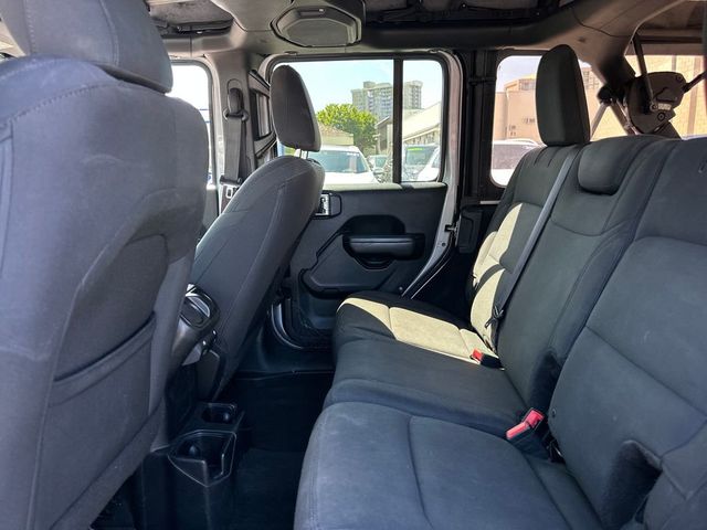 2018 Jeep Wrangler Unlimited Sport S - 22991078 - 14