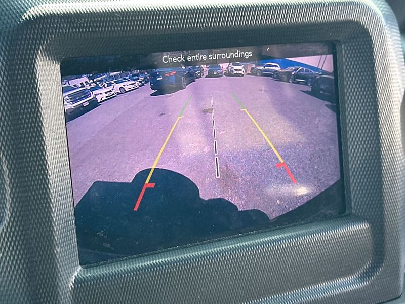 2018 Jeep Wrangler Unlimited Sport S - 22991078 - 16