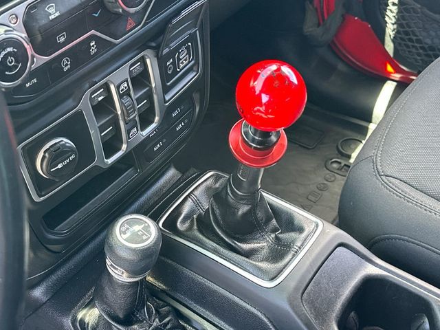 2018 Jeep Wrangler Unlimited Sport S - 23018527 - 18