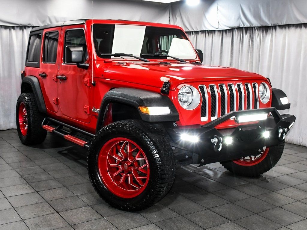 2018 Jeep Wrangler Unlimited Sport S photo 2