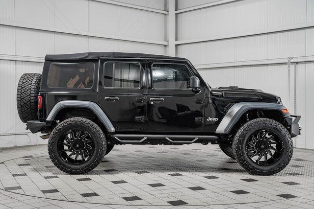 2018 Jeep Wrangler Unlimited Sport S - 21733269 - 10