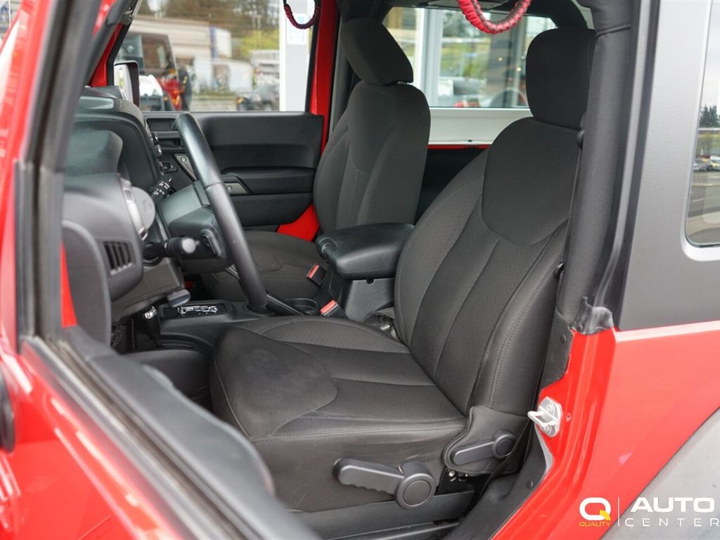 2018 Jeep Wrangler JK  - 23016873 - 12