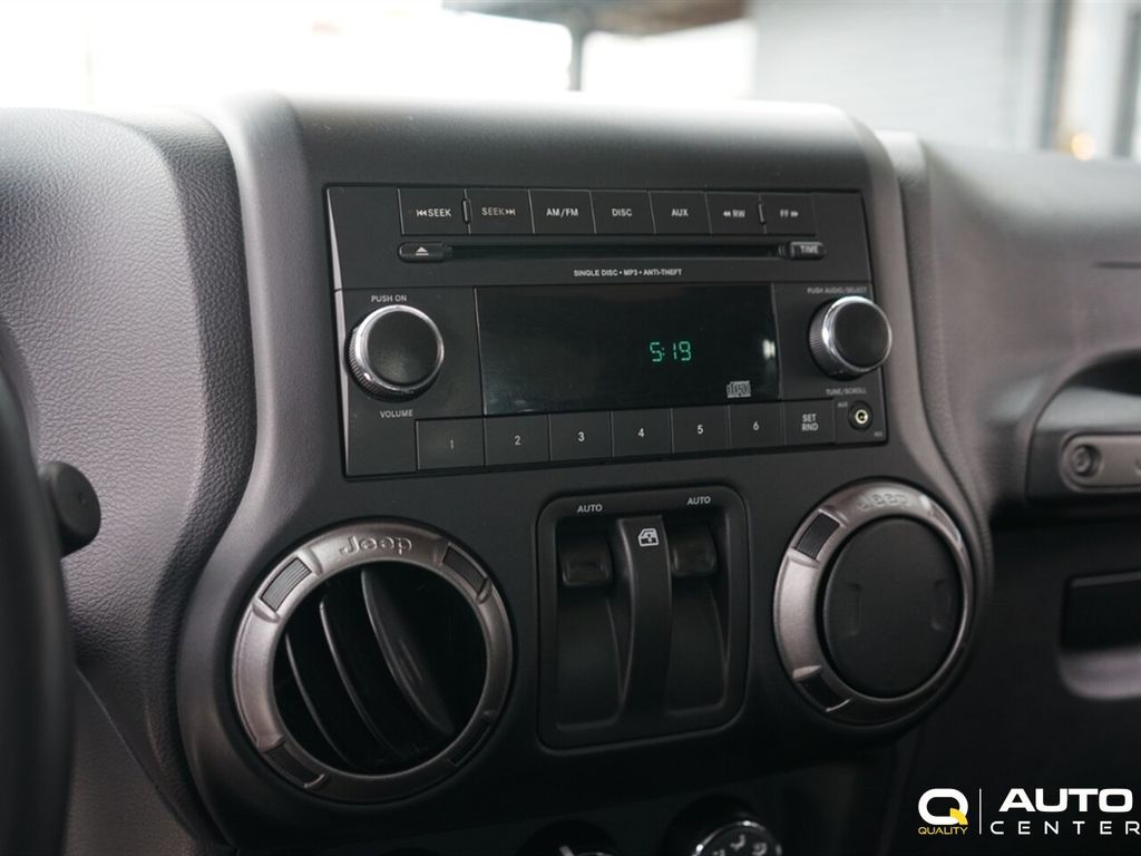 2018 Jeep Wrangler JK  - 23016873 - 16