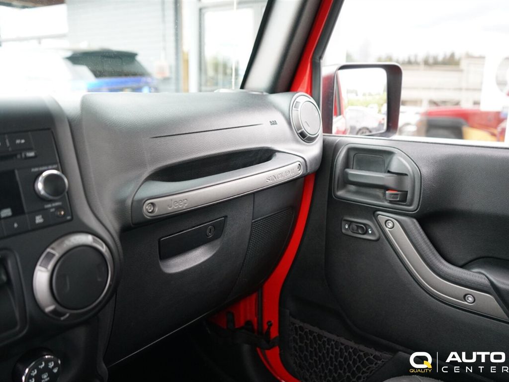 2018 Jeep Wrangler JK  - 23016873 - 19