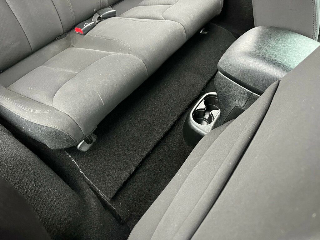 2018 Jeep Wrangler JK JK with 6 SPEED STICK SHIFT - 22945618 - 23